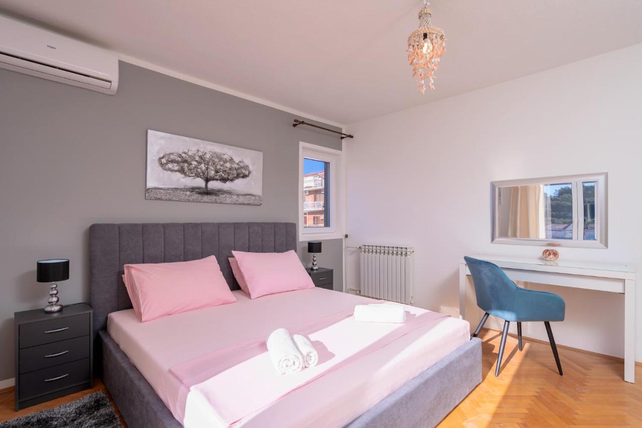 Villa M&M - Zf Hvar Хвар Екстер'єр фото