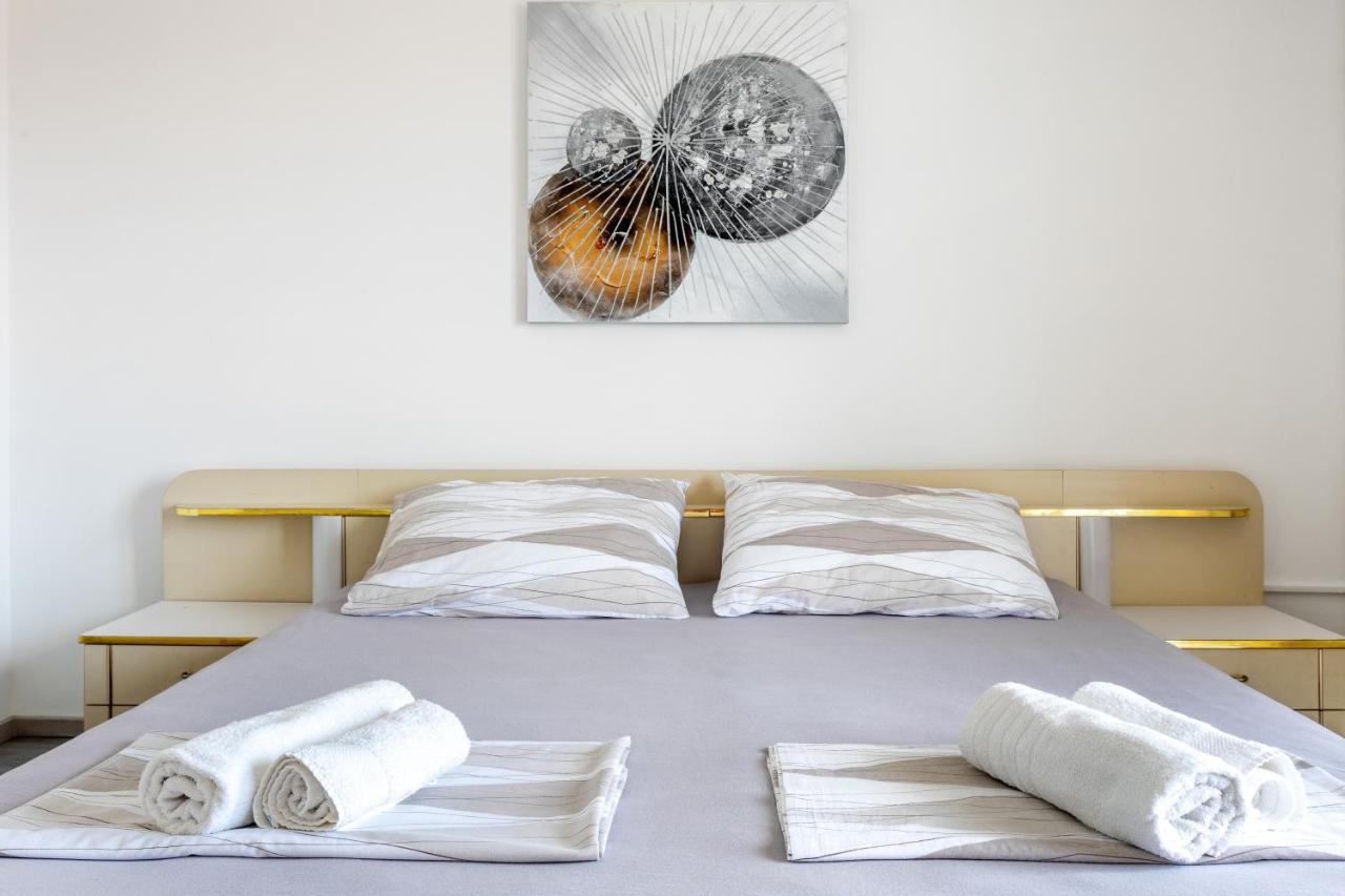 Villa M&M - Zf Hvar Хвар Екстер'єр фото