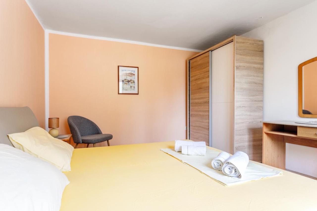 Villa M&M - Zf Hvar Хвар Екстер'єр фото