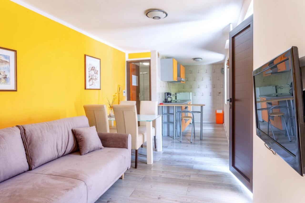 Villa M&M - Zf Hvar Хвар Екстер'єр фото